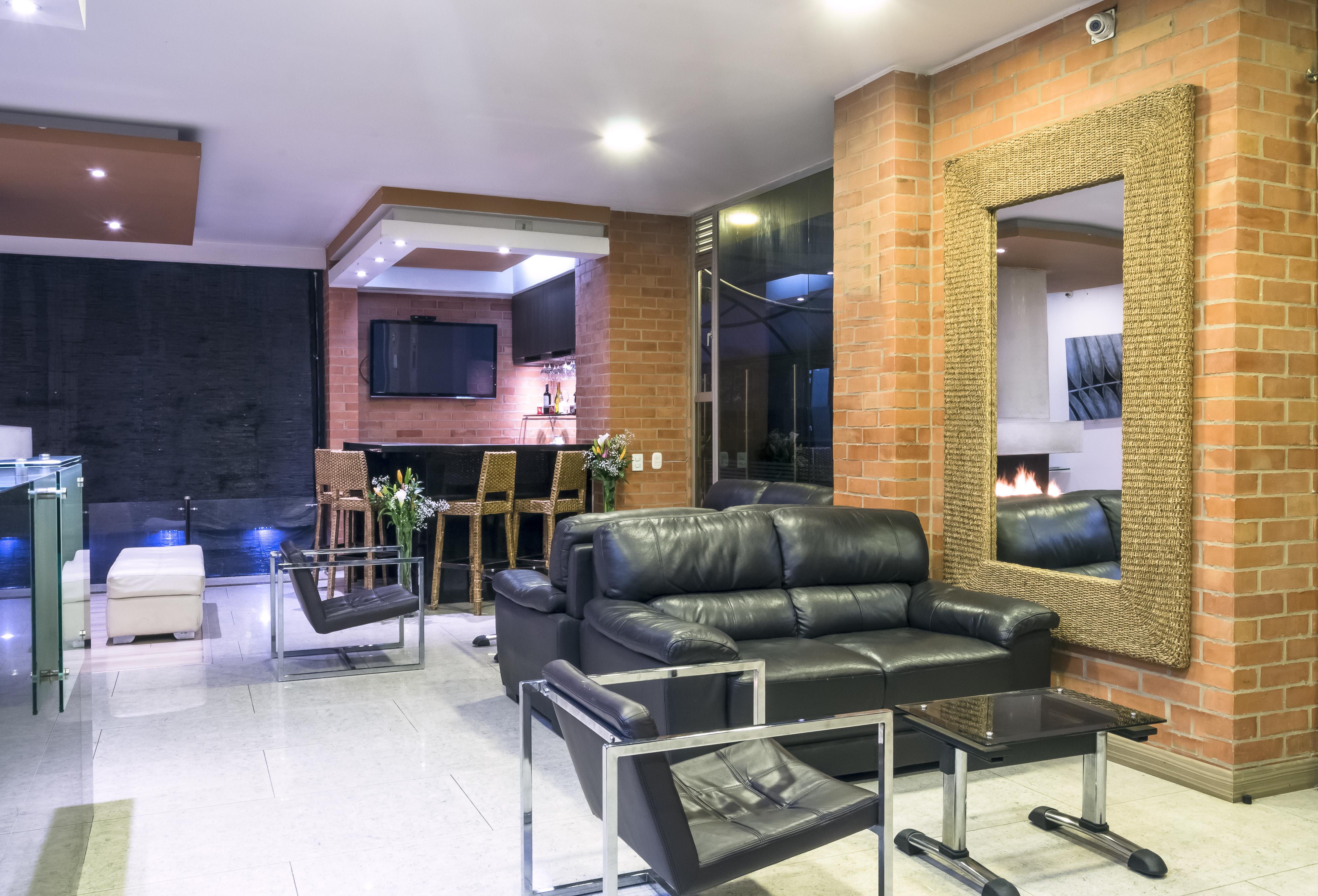 Hotel Regency Suites La Feria Bogota Buitenkant foto