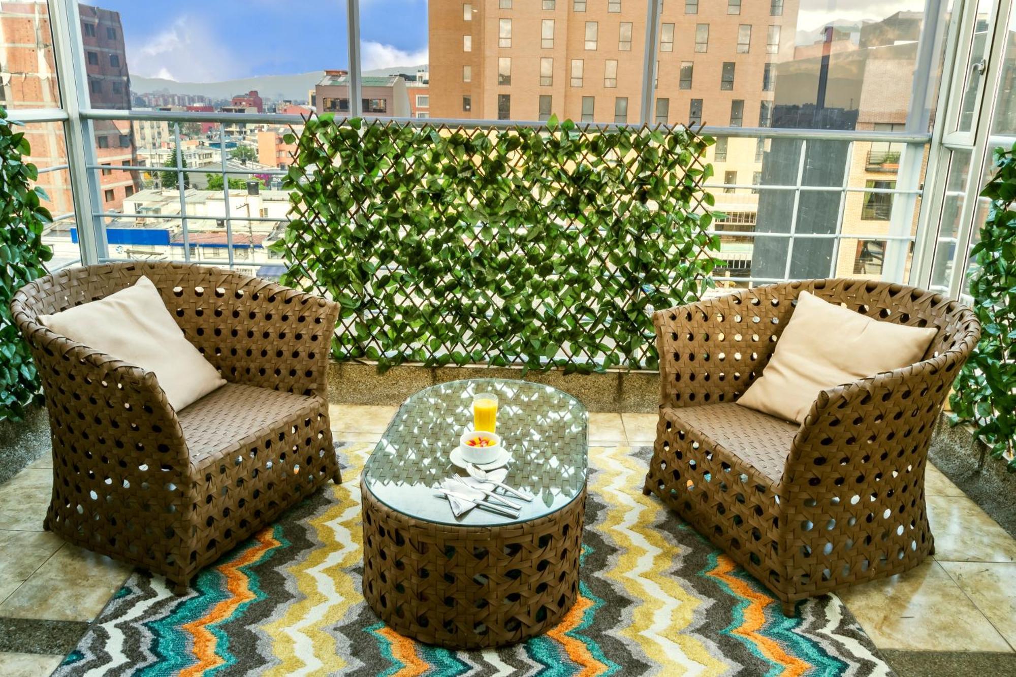 Hotel Regency Suites La Feria Bogota Kamer foto